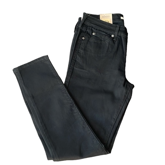 Levi’s - Women’s Mid Rise 711 Skinny Jeans - Picture 2 of 5